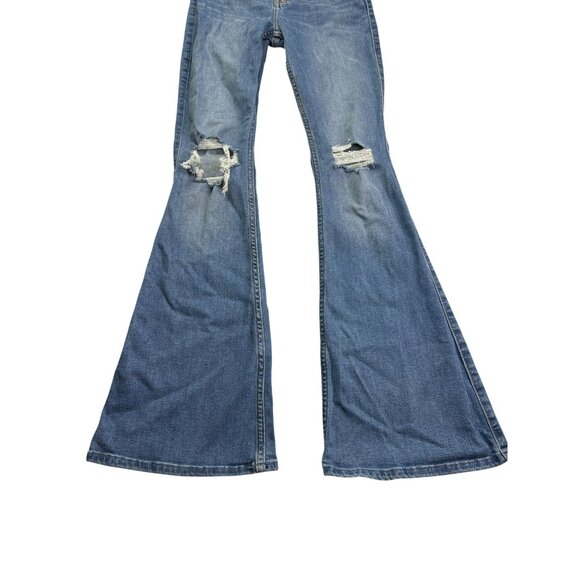 Hollister High Rise Flare Jeans Size 00R Medium Wash Distressed Ripped Knees - Picture 3 of 7